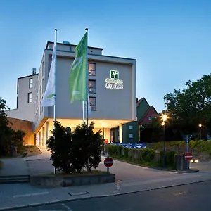 Отель Express By Ihg ***